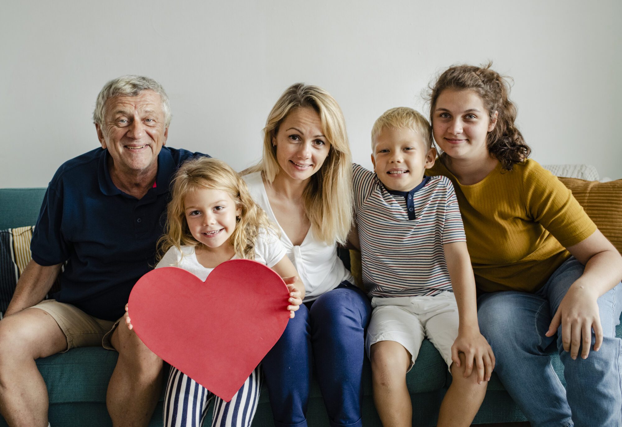 Celebrating the Holidays with a Friend or Family Member in Recovery